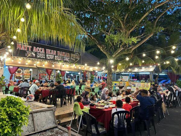 Yb Guest House 4 Bilik 5 Katil Chukai المظهر الخارجي الصورة