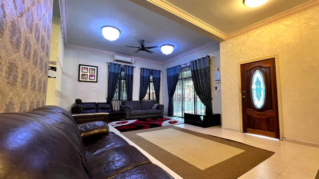 Yb Guest House 4 Bilik 5 Katil Chukai المظهر الخارجي الصورة