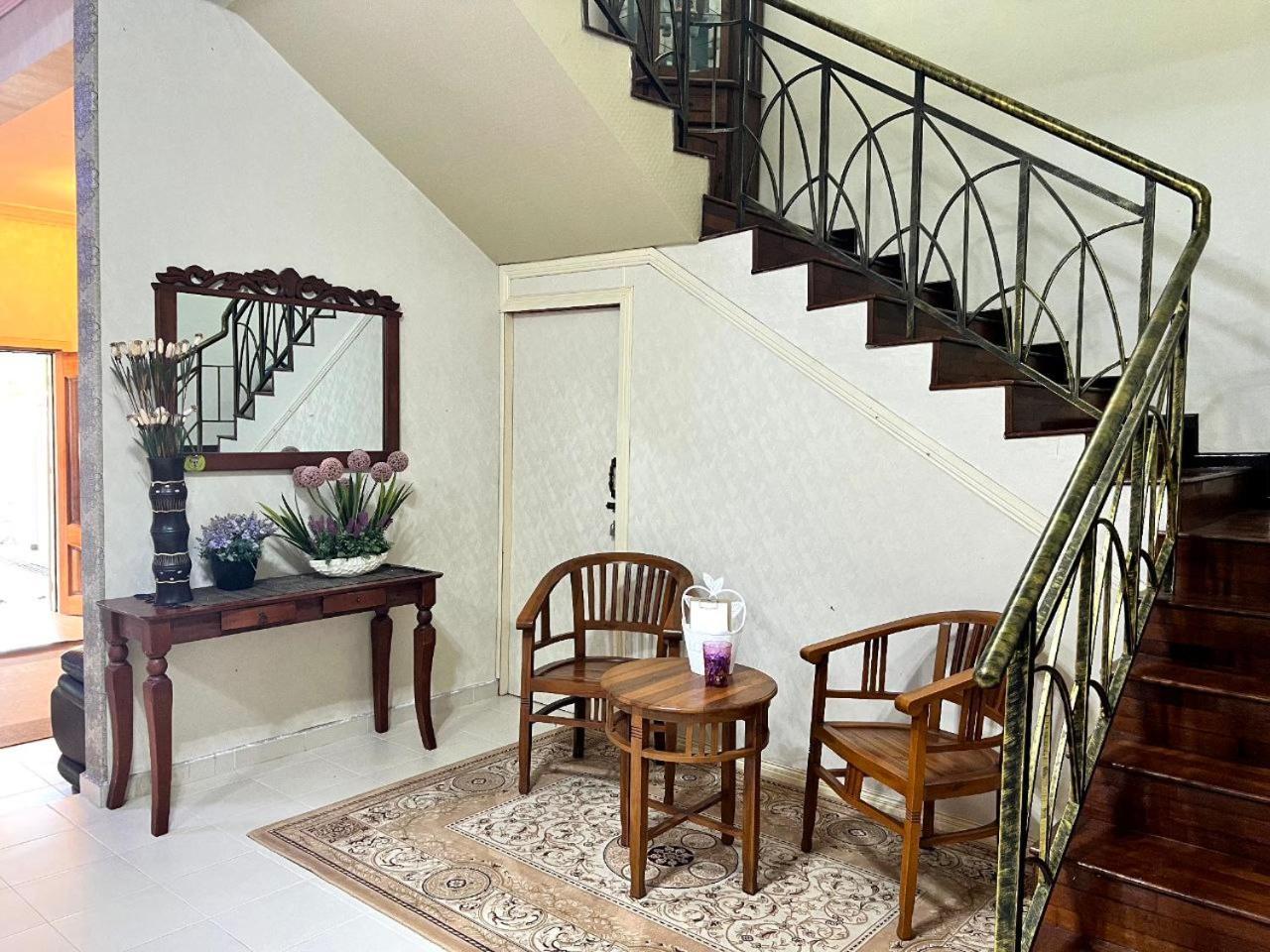 Yb Guest House 4 Bilik 5 Katil Chukai المظهر الخارجي الصورة