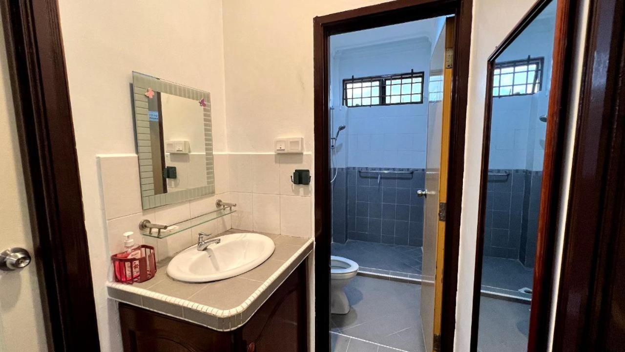 Yb Guest House 4 Bilik 5 Katil Chukai المظهر الخارجي الصورة