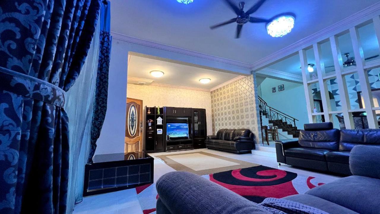 Yb Guest House 4 Bilik 5 Katil Chukai المظهر الخارجي الصورة