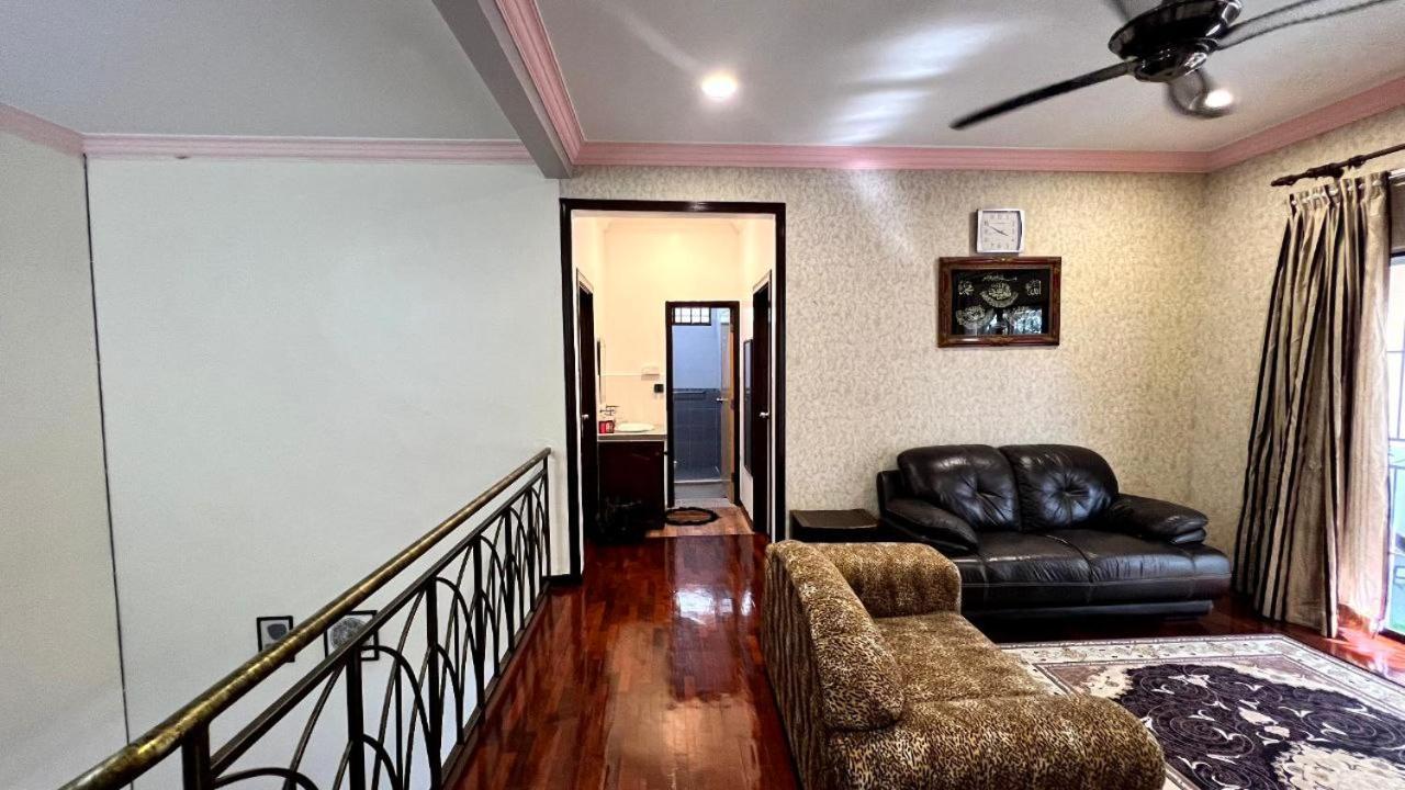 Yb Guest House 4 Bilik 5 Katil Chukai المظهر الخارجي الصورة
