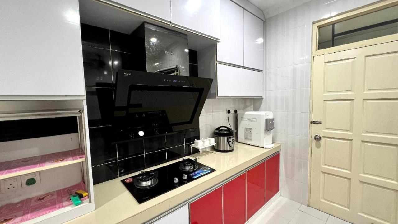 Yb Guest House 4 Bilik 5 Katil Chukai المظهر الخارجي الصورة
